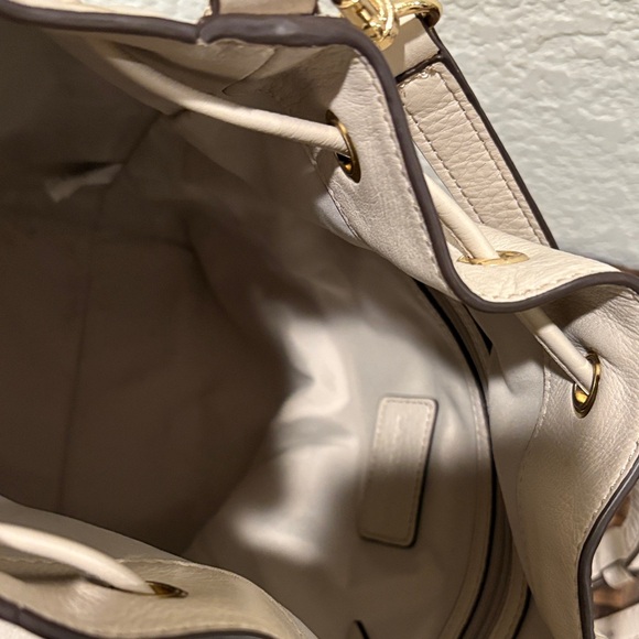 Lands' End Leather Cream Shoulder Bag - Picture 6 of 9